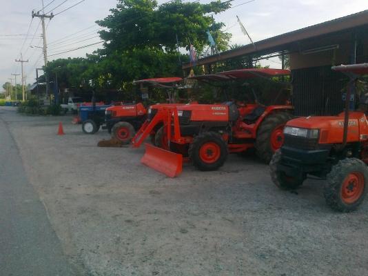 ขายรถไถ หลายขนาด เก่านอก เก่าไทย ราคาเป็นกันเอง