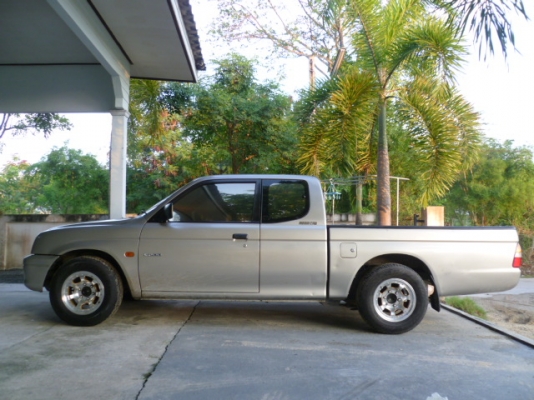 ขายมิตซูบิชิสตราด้า แค๊ป ราคา 168000 โทร 081 3298448 ขายมิตซูบิชิสตราด้า แค๊ป ราคา 168000 โทร 081 3298448