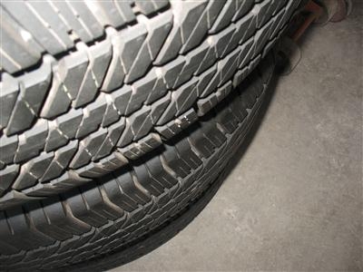 ยางป้ายแดง 265 65 17 บริสโตน ปลายปี12 DRแม่กลอง ยางป้ายแดง 265 65 17 บริสโตน ปลายปี12 DRแม่กลอง