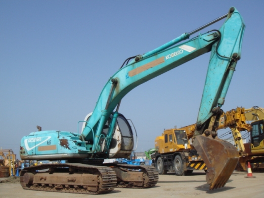 ขายด่วน KOBELCO SK200-2  มาร์คไฟว์  เก่าญี่ปุ่นยังไม่ได้ใช้งานในไทย สภาพสวย เครื่องปั้มดี  เอวแน่น ไฟฟ้าครบ