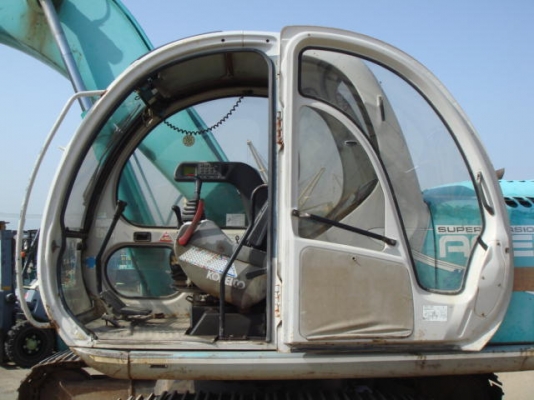 ขายด่วน KOBELCO SK200-2  มาร์คไฟว์  เก่าญี่ปุ่นยังไม่ได้ใช้งานในไทย สภาพสวย เครื่องปั้มดี  เอวแน่น ไฟฟ้าครบ