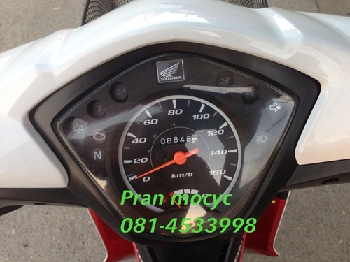 ขายHONDA WAVEสีขาวเเดง ปี2555