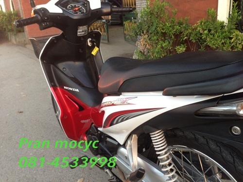 ขายHONDA WAVEสีขาวเเดง ปี2555