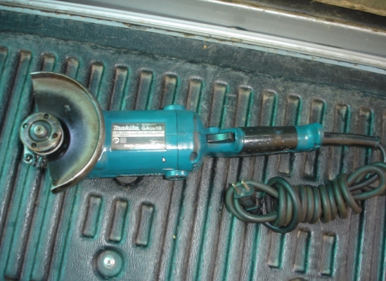 ขายเครื่องเจีย MAKITA รุ่น GA5010 ขนาด 5"