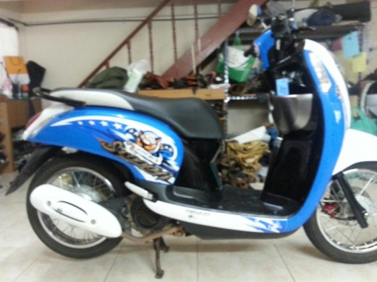 ขาย HONDA NEW SCOOPY-i หัวฉีด ปี 2012 สี น้ำเงิน-ขาว 0827973589 Whapp/line
