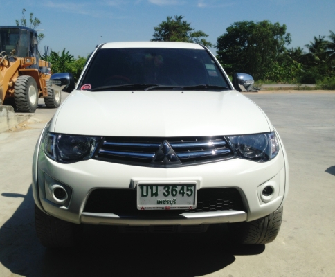 ขายด่วน รถ MITSUBISHI สวยสภาพดี รถบ้านพร้อมใช้งาน