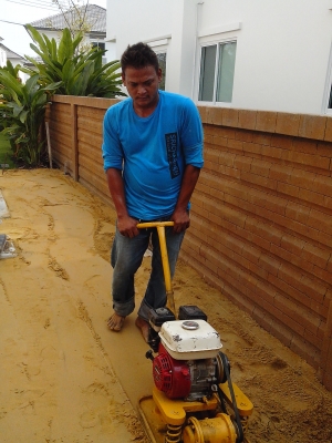 FOR RENT CONSTRUCTION TOOL IN THAILAND.