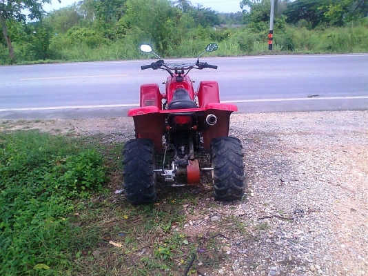 ขายด่วน..รถไถ KUBOTA L3408 DI เลขไมล์ 2600 ชั่วโมง สภาพใหม่ทั้งคัน รถสวย พร้อมใช้งาน แถมใบดันหน้า และ จอบหมุน ตราช้าง.