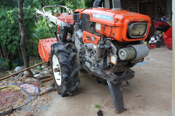 รถไถพรวนดินคูโบต้า K850-L สตาร์ทไฟฟ้า จัดไป 4X,XXX ค่ะ