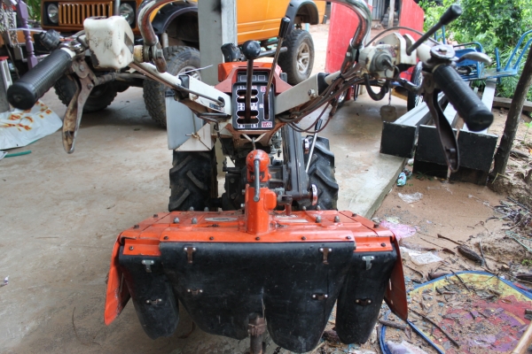 รถไถพรวนดินคูโบต้า K850-L สตาร์ทไฟฟ้า จัดไป 4X,XXX ค่ะ