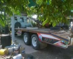 MITSUBISHI FUSO 190 HP PO6 รถหางปลาสิบล้อเพลาเดียว มีหางไฮดรอลิกส์ขึ้นรถเกี่ยวข้าวครบพร้อม เครื่องแน่นแรงดีมากลงเล่มครบถูกต้อง หัวเก๋งตาเหลี่ยมลายสวย ภายในสวยครบ แอร์ พวงมาลัยเพาเวอร์ ช่วงล่างคัชซีสวย ยางสภาพดี 10 เส้นพร้อมใช้งาน เอกสารทะเบียนภาษีครบพร้อม