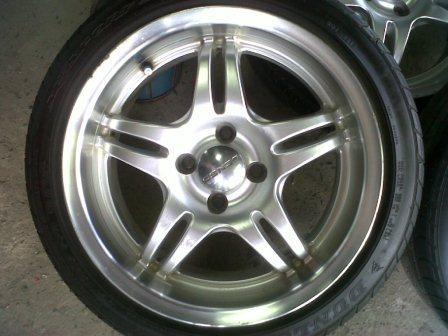 ขายแม็กพร้อมยาง แม็กLenso ขอบ16"พร้อมยางDunlop ซีรรี่ยาง195/45/16 สัปดา26ปี2011