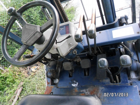 รถยกโฟร์คลิฟท์ยี่ห้อKOMATSUขนาด2ตันงาสไลด์นำเข้าจากญี่ปุ่นที่โคราช