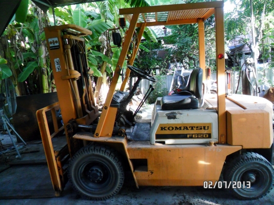 รถยกโฟร์คลิฟท์ยี่ห้อKOMATSUขนาด2ตันงาสไลด์นำเข้าจากญี่ปุ่นที่โคราช