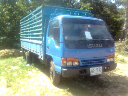 ขาย NPR  120 HPฝาขาว ห้างแท้ปี 43  NPR 66PX 5 T 710xxx แอร์เย็น DVDเพราะ (สุรินทร์)