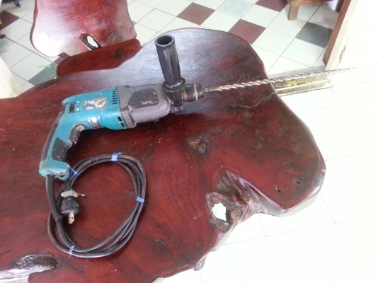 ขายสว่านไฟฟ้าระบบโรตารี่เจาะปูนยี่ห้อmakitaรุ่นHR2460F(780W)พร้อมใช้งานเลย ขายสว่านไฟฟ้าระบบโรตารี่เจาะปูนยี่ห้อmakitaรุ่นHR2460F(780W)พร้อมใช้งานเลย