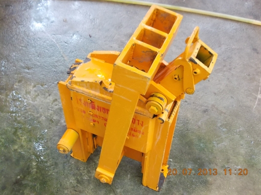 ขายเครื่องอัดบล็อกประสานแบบมือโยก