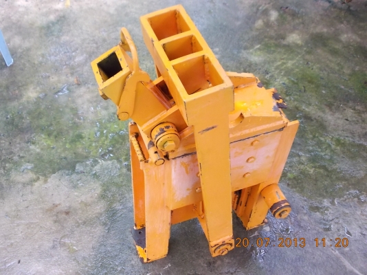 ขายเครื่องอัดบล็อกประสานแบบมือโยก