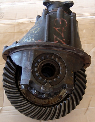 เฟืองท้ายI/S 210 ลูกหลัง เฟือง 743