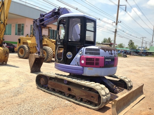 ขายรถแบคโฮ KOMATSU PC75UU-2 มีVDOครับ นำเข้าจากญี่ปุ่น สนใจติดต่อ 081-2990958