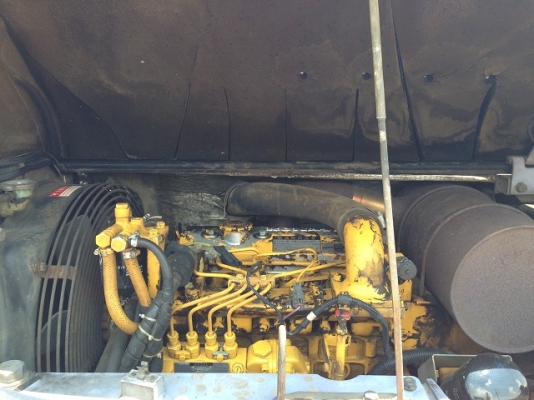 ขายรถแบคโฮ KOMATSU PC75UU-2 มีVDOครับ นำเข้าจากญี่ปุ่น สนใจติดต่อ 081-2990958