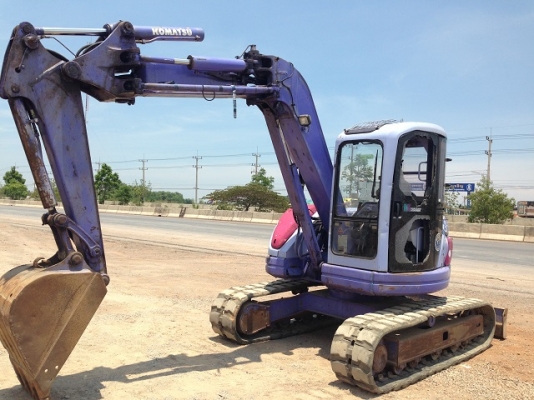 ขายรถแบคโฮ KOMATSU PC75UU-2 มีVDOครับ นำเข้าจากญี่ปุ่น สนใจติดต่อ 081-2990958