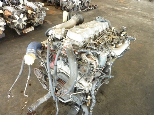 เครื่อง HINO P11C