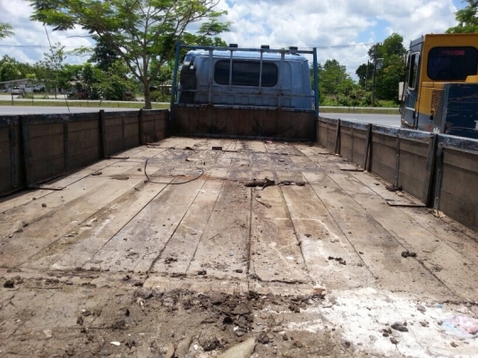 รถอิซูซุ 6 ล้อดั๊ม NQR 120 แรงม้า ปี 39  สนใจติดต่อ 081 - 6079515