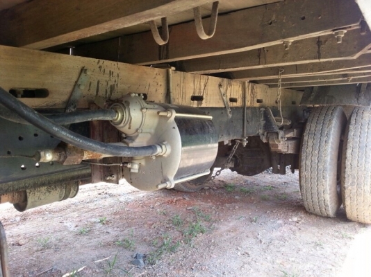 รถอิซูซุ 6 ล้อดั๊ม NQR 120 แรงม้า ปี 39  สนใจติดต่อ 081 - 6079515