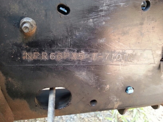 รถอิซูซุ 6 ล้อดั๊ม NQR 120 แรงม้า ปี 39  สนใจติดต่อ 081 - 6079515