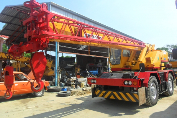 TADANO  TR 151