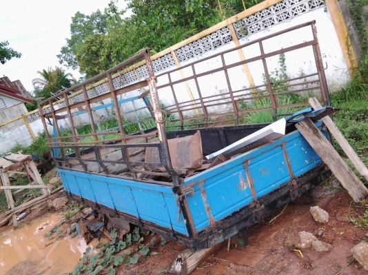 isuzu elf 85 พร้อมหัวสีรุ่นสิงเปลือย isuzu elf 85 พร้อมหัวสีรุ่นสิงเปลือย
