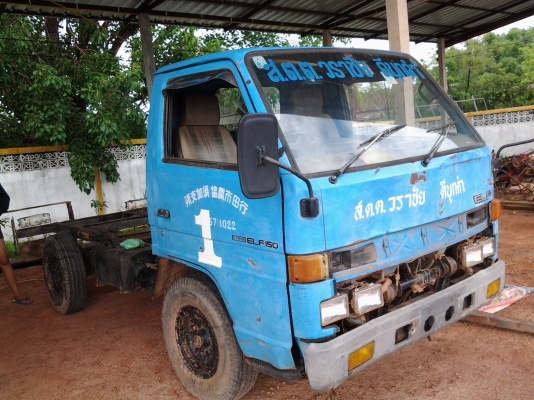 isuzu elf 85 พร้อมหัวสีรุ่นสิงเปลือย isuzu elf 85 พร้อมหัวสีรุ่นสิงเปลือย