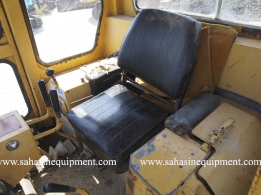 รถแทรคเตอร์ D5B บจก.สหสินอีควิปเม้นท์ โทร.081-5851880, 02-5168100-1 www.sahasinequipment.com รถแทรคเตอร์ D5B บจก.สหสินอีควิปเม้นท์ โทร.081-5851880, 02-5168100-1 www.sahasinequipment.com