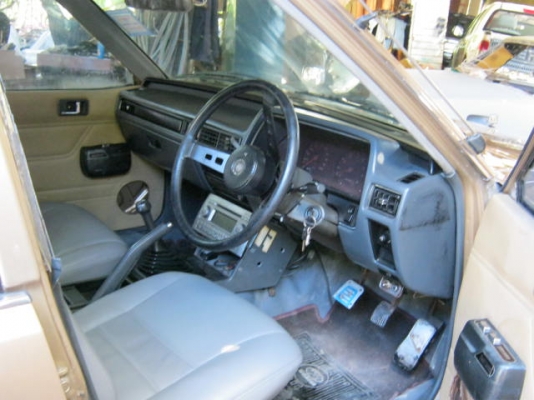 RETRO บางๆสวยๆเดิมๆไม่ผุขับดี แอร์เย็นสีเงาแว๊ป29000แบ่งๆกันไปชม RETRO บางๆสวยๆเดิมๆไม่ผุขับดี แอร์เย็นสีเงาแว๊ป29000แบ่งๆกันไปชม