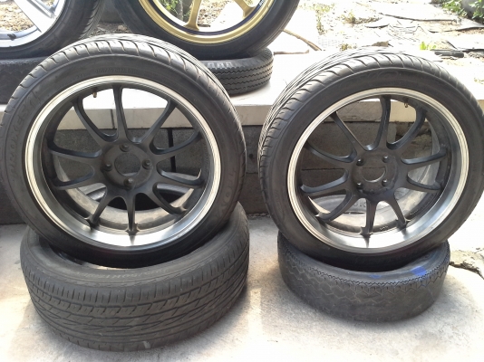 ขายล้อขอบ17 พร้อมยางTOYO ไหม่ เก่าเก็บ ถูกๆ