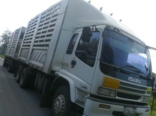 รถอิซูซุ 10 ล้อ  FXZ 270 แรงม้า ปี 49 ( ขายแม่ลูก )  สนใจติดต่อ 081 - 6079515