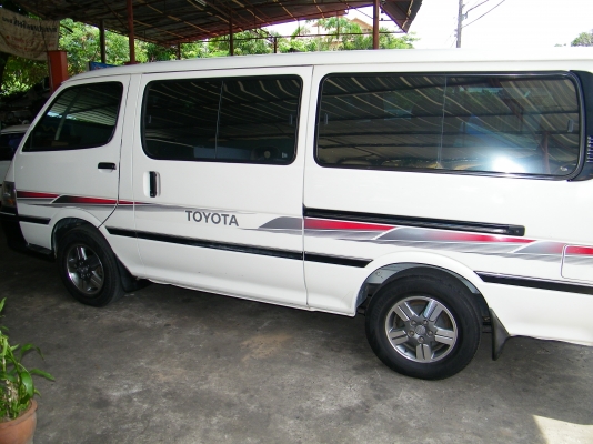 toyota รถตู้ ปี2004 สวยๆ