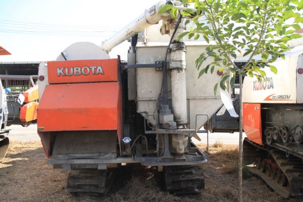 ประกาศขายรถเกี่ยว DC-95GM