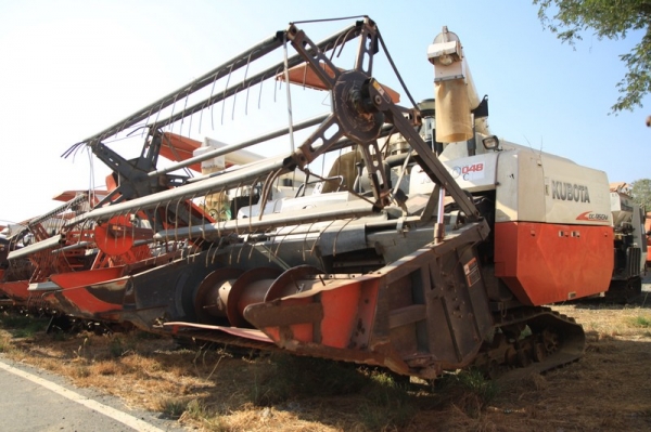 ประกาศขายรถเกี่ยว DC-95GM