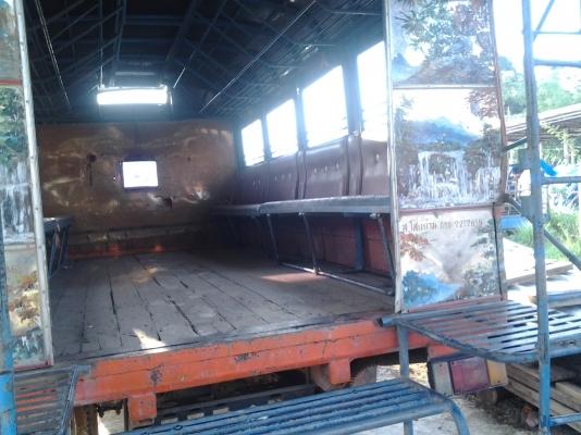 npr กะบะพร้อมหลังคาโดยสาร พร้อมเบาะ พื้นไม้อย่างสวย ขายเฉพาะหลังคากับกะบะนะครับ npr กะบะพร้อมหลังคาโดยสาร พร้อมเบาะ พื้นไม้อย่างสวย ขายเฉพาะหลังคากับกะบะนะครับ