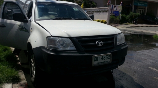 TATA ปี 2011 เครื่อง 1 J สวยมาก!!!!!!  ใช้ได้ดี ทั้งน้ำมันแก็ส