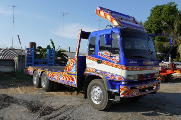 เทรเลอร์บรรทุกรถเกี่ยว ISUZU 10 ล้อ 1 เพลา เทรเลอร์บรรทุกรถเกี่ยว ISUZU 10 ล้อ 1 เพลา
