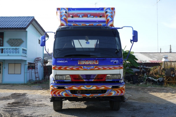 เทรเลอร์บรรทุกรถเกี่ยว ISUZU 10 ล้อ 1 เพลา