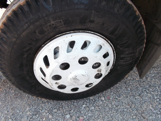 ขายด่วนรถสิบล้อFL1761เพลาไมดรั้มเครือง195แรงม้า