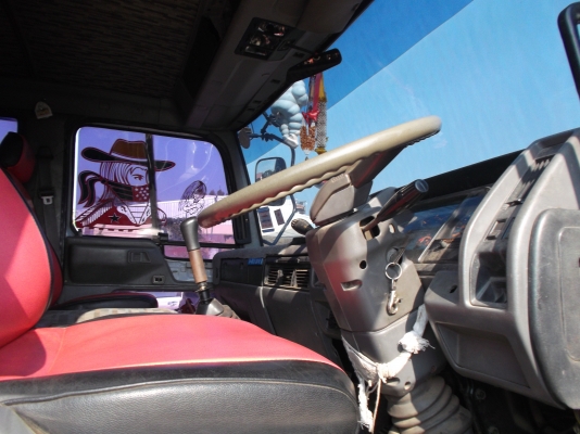 ขายด่วนรถสิบล้อFL1761เพลาไมดรั้มเครือง195แรงม้า