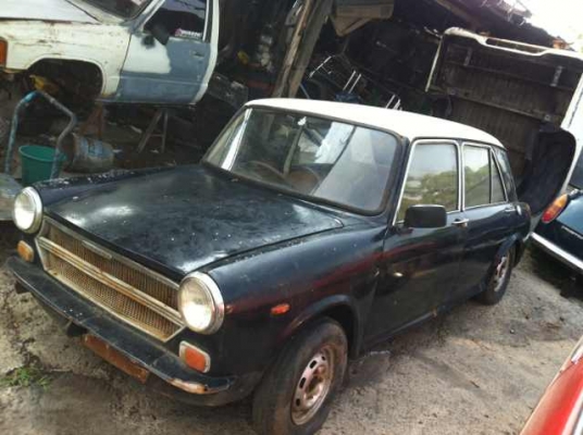 ขายรถmini austin1300 คันขายตามสภาพครับ39000สนใจ0853647170