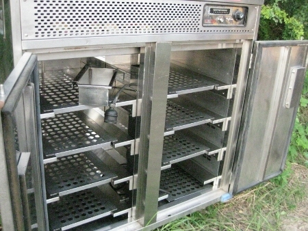 ขาย-ตู้อบแห้งลมร้อนสแตนเลส มือสองเก่าญี่ปุ่น ระบบ 2 ประตู 4 ชั้น ขาย-ตู้อบแห้งลมร้อนสแตนเลส มือสองเก่าญี่ปุ่น ระบบ 2 ประตู 4 ชั้น