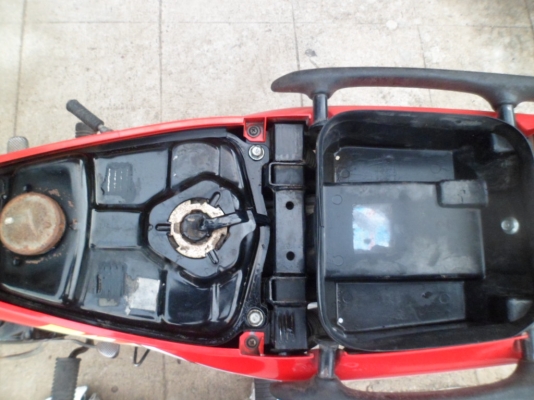 ขายรถบ้านเดิมๆเครื่องไม่เคยแกะ( สตาร์มือ)