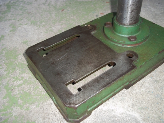 ขายเครื่องเจาะตัวเล็ก ตั้งโต๊ะ 1550